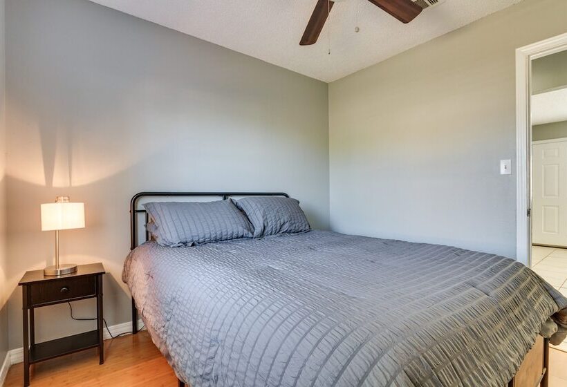 Prime Pensacola Home   Blocks To Boat Ramp!