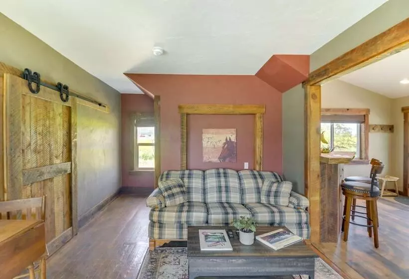 Remodeled Kalispell Farmhouse W/ Mountain Views