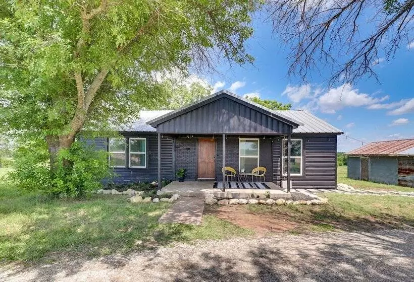 Starlite Ranch  2 Acres W/ Views ~ 18 Mi To Waco