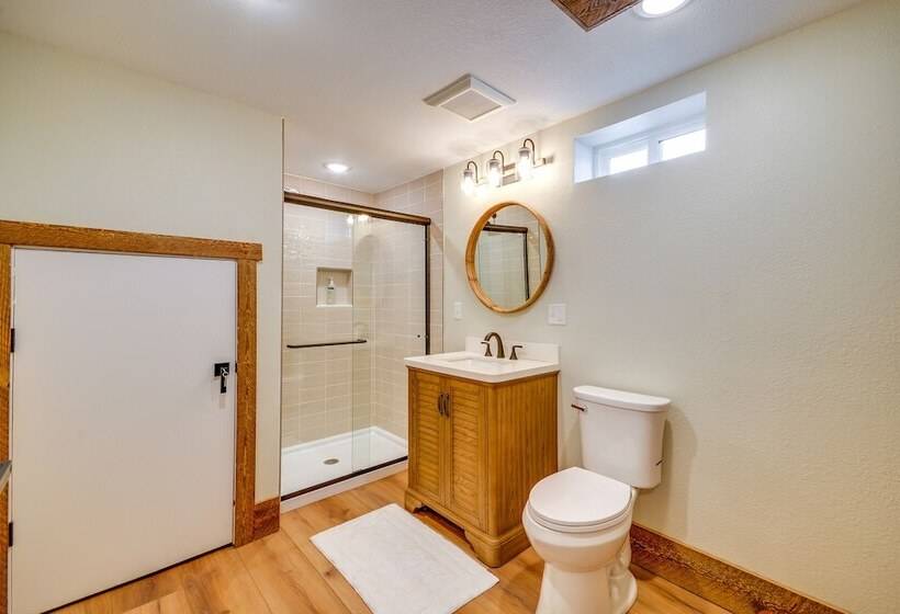 Thermopolis Vacation Rental: Walk To Bighorn River