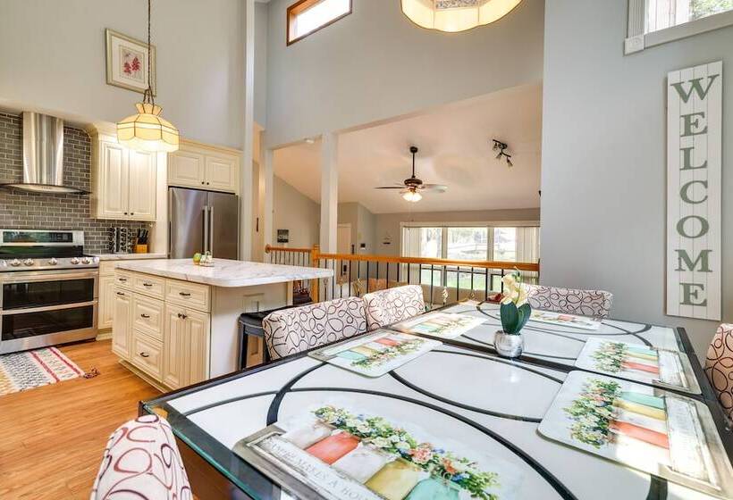 Tobyhanna Retreat W/ Deck, Pool + Lake Access!