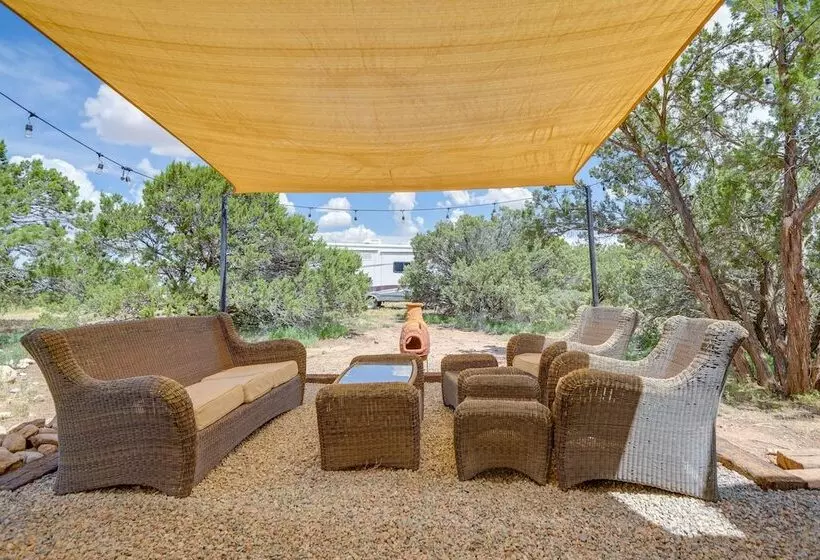 Tranquil Edgewood Retreat With Patio & Grill!