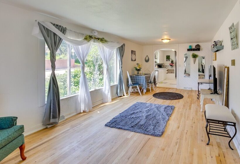 Wyoming Retreat W/ Furnished Porch, Near Fishing!