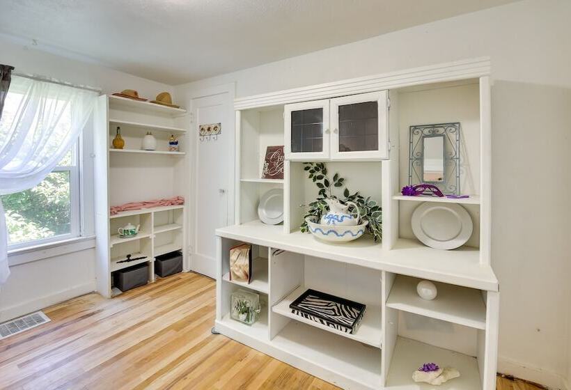 Wyoming Retreat W/ Furnished Porch, Near Fishing!