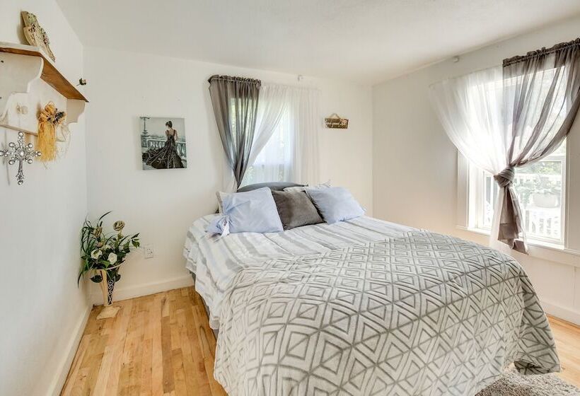 Wyoming Retreat W/ Furnished Porch, Near Fishing!