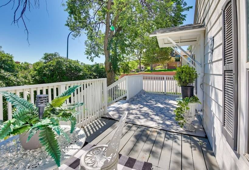 Wyoming Retreat W/ Furnished Porch, Near Fishing!