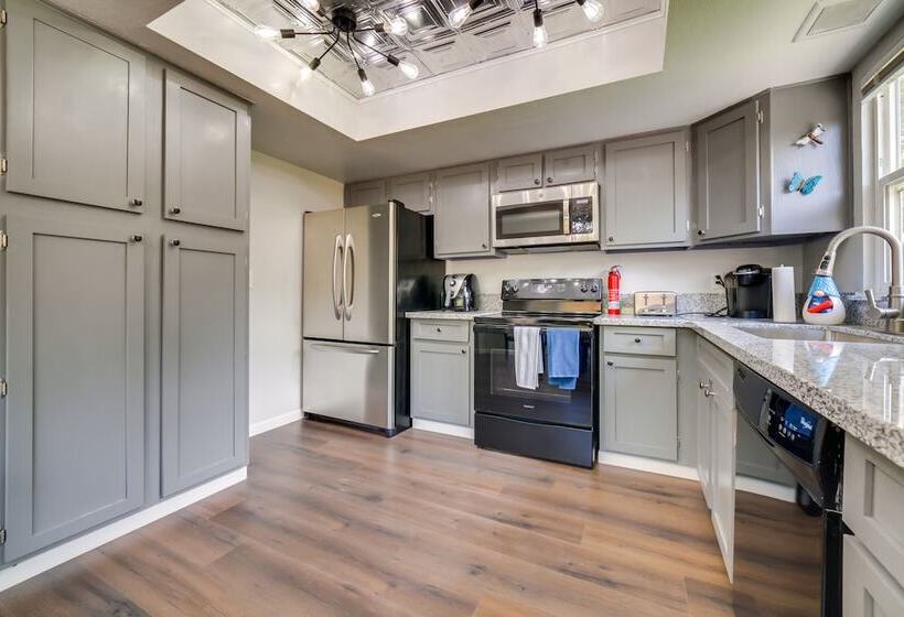 Centrally Located Reno Retreat W/ Patio & Yard