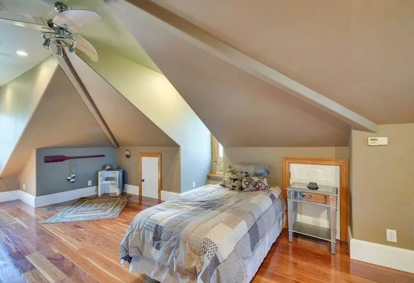 Chic Foley Home W/ Dock & River Access!