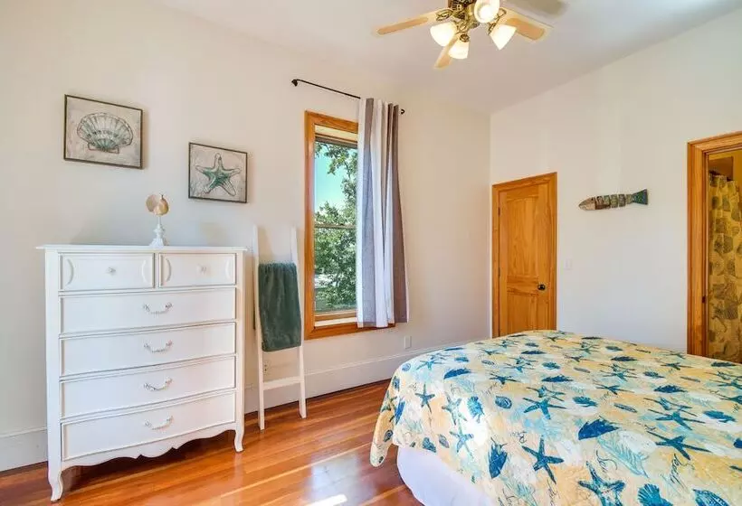 Chic Foley Home W/ Dock & River Access!