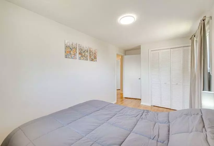 Cleveland Vacation Rental: Minutes To Downtown!