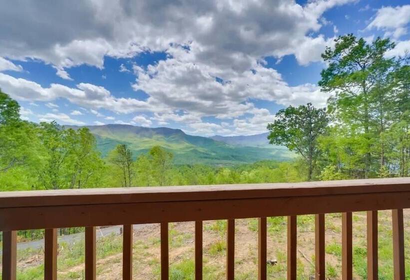 Elkmont Views Cabin By Heavenly Views Resort