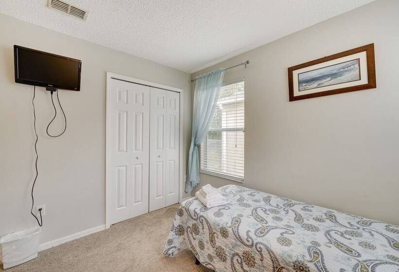 Haines City Golf Getaway: Lanai W/ Private Pool!