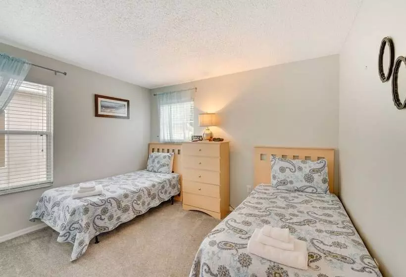 Haines City Golf Getaway: Lanai W/ Private Pool!