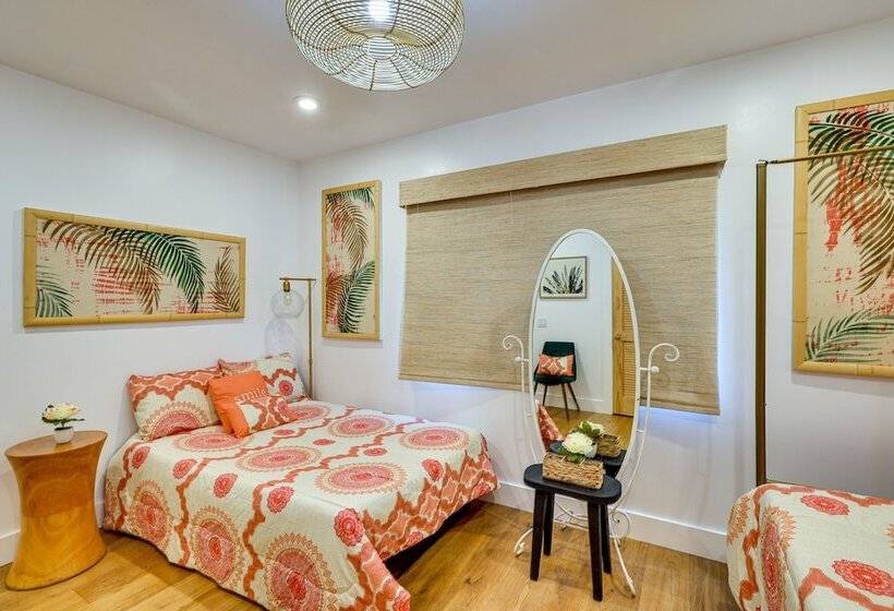 Hawthorne Home W/ Covered Patio & Basketball Court