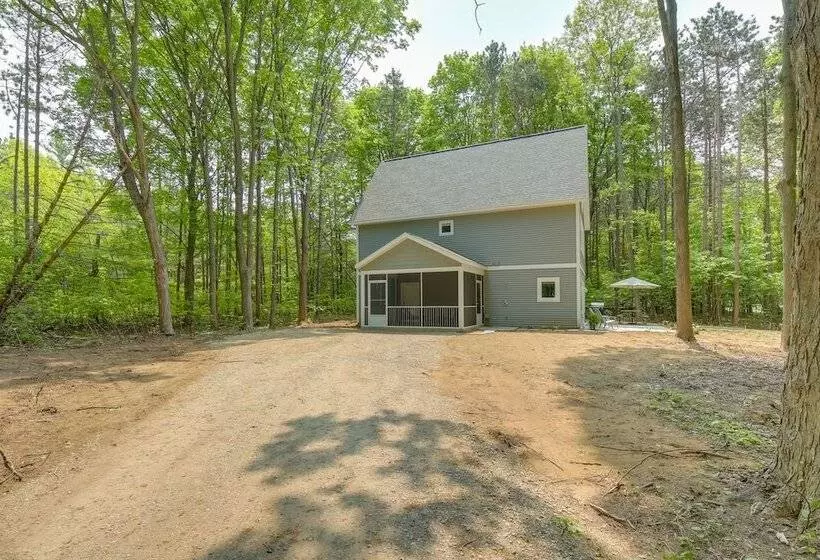 Holland Home W/ Fire Pit: Walk To Lake Michigan!