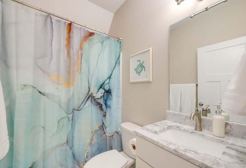 Holland Home W/ Fire Pit: Walk To Lake Michigan!