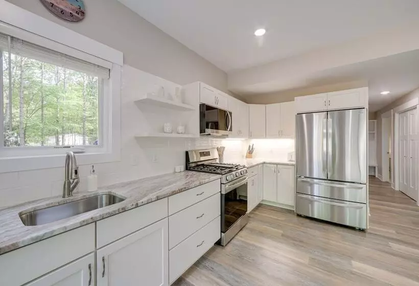 Holland Home W/ Fire Pit: Walk To Lake Michigan!