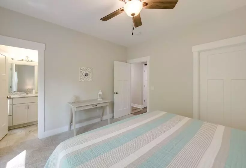 Holland Home W/ Fire Pit: Walk To Lake Michigan!