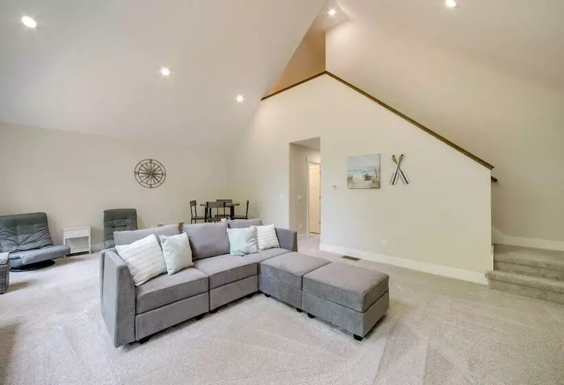 Holland Home W/ Fire Pit: Walk To Lake Michigan!