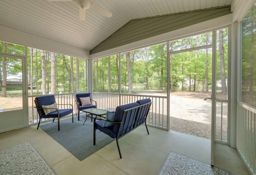 Holland Home W/ Fire Pit: Walk To Lake Michigan!