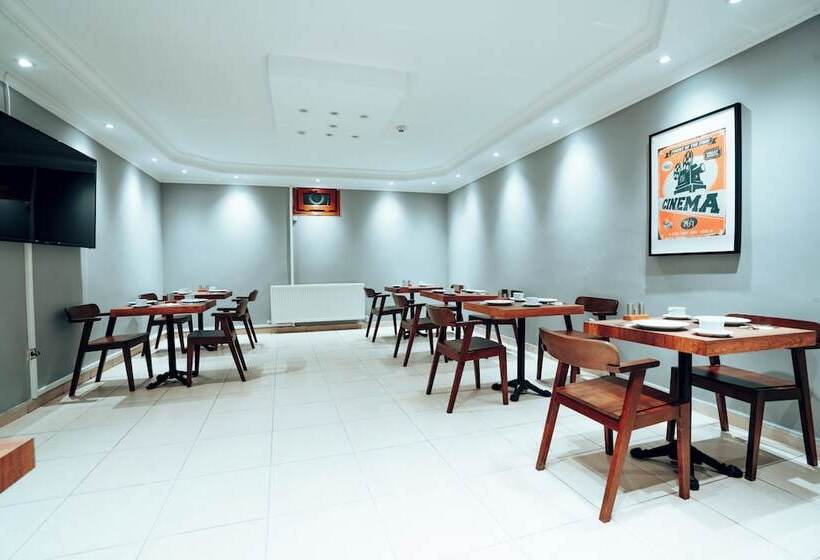 Отель Gulliver Mansion