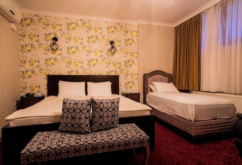 Отель Gulliver Mansion