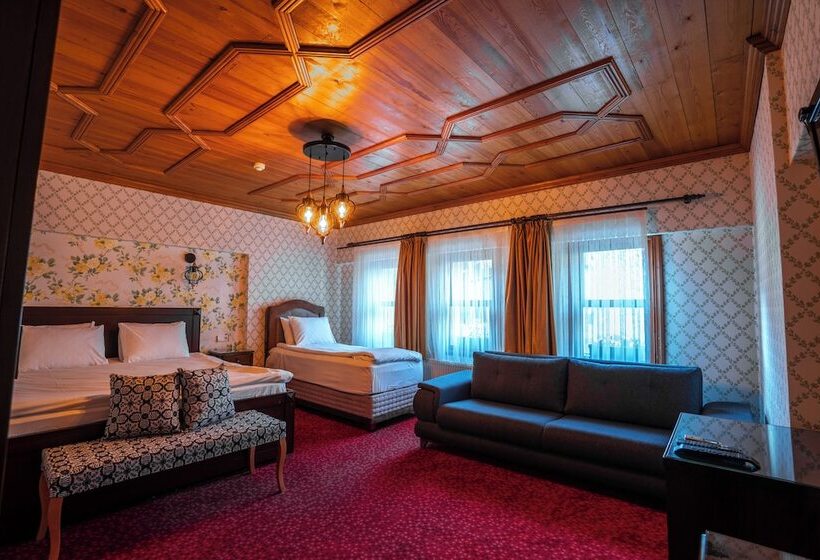 Отель Gulliver Mansion