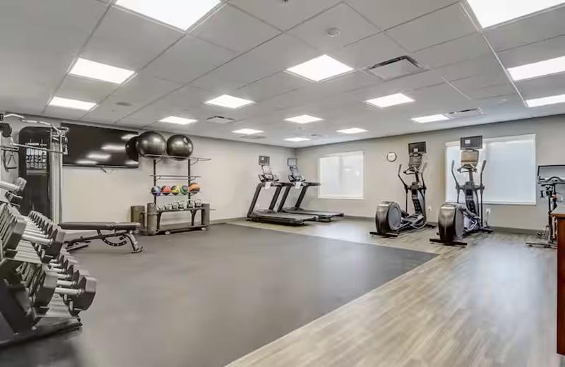 فندق Hampton Inn & Suites Cincinnati Midtown Rookwood