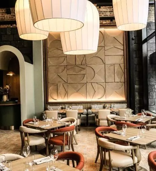 Hotelli The Interlude