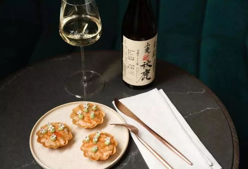 Hotelli The Interlude