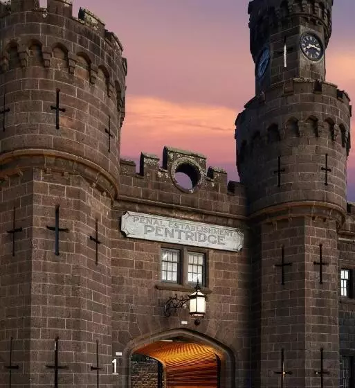 Hotelli The Interlude