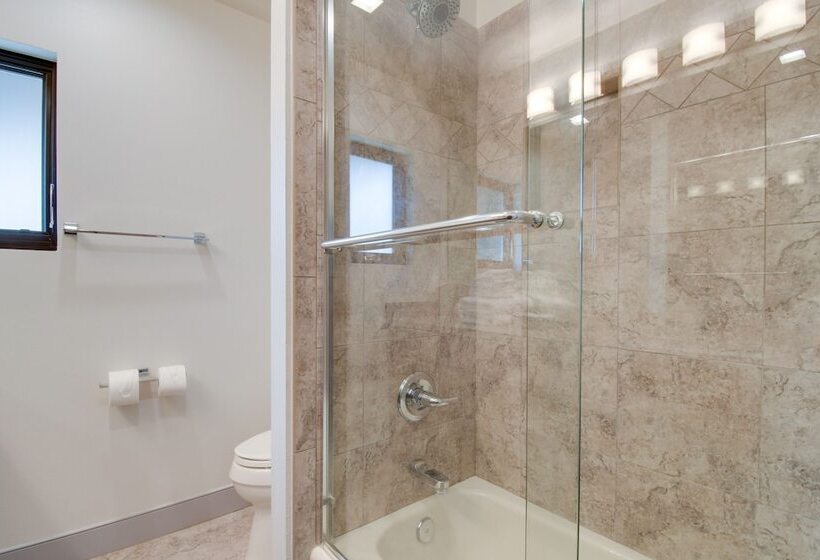 Pool, Spa, Game Room: Luxury Fountain Hills Escape