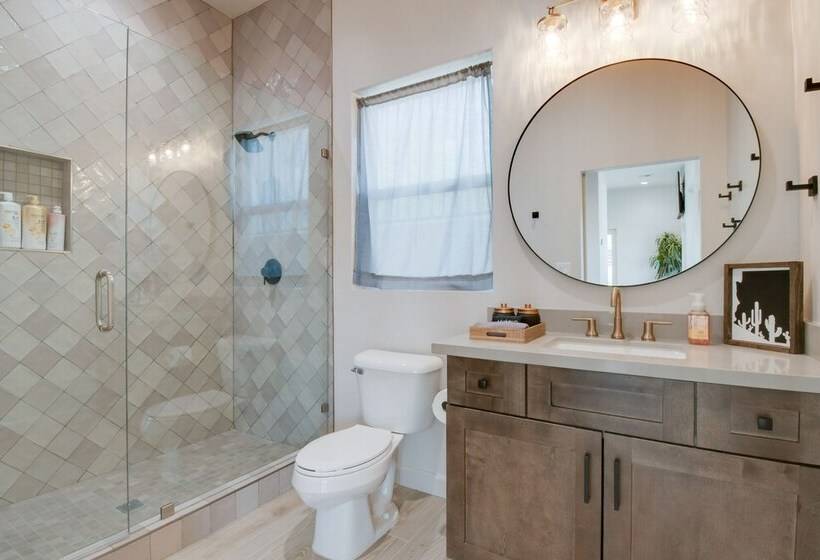 Pool, Spa, Game Room: Luxury Fountain Hills Escape