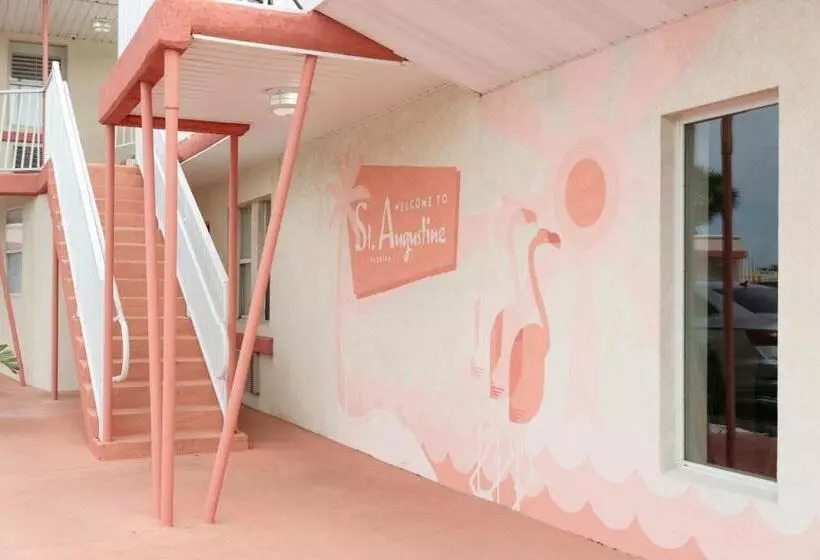 Motelli The Local   St. Augustine