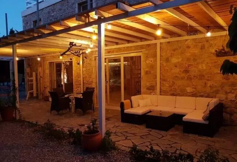 レジデンス Eco Secluded Hand Built Stone House In An Oasis