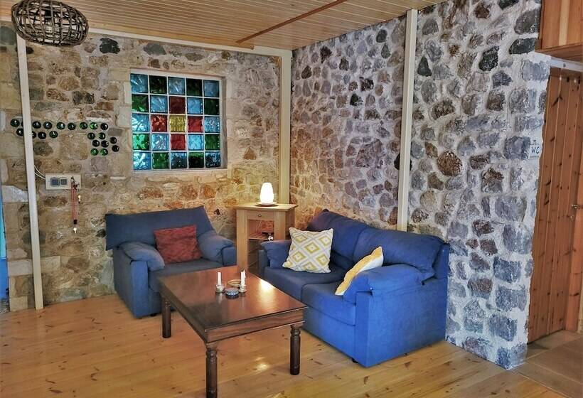 レジデンス Eco Secluded Hand Built Stone House In An Oasis