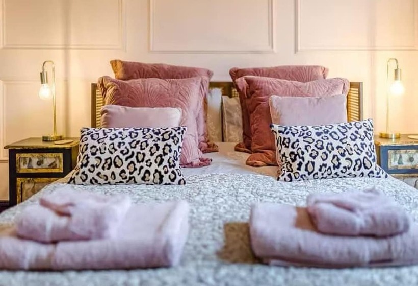 اقامتگاه Romantic 1 Bed House In Whitstable Real Gem !