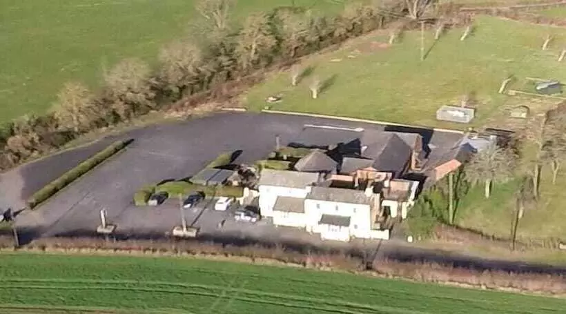 Royal Oak Country Inn And Restaurant