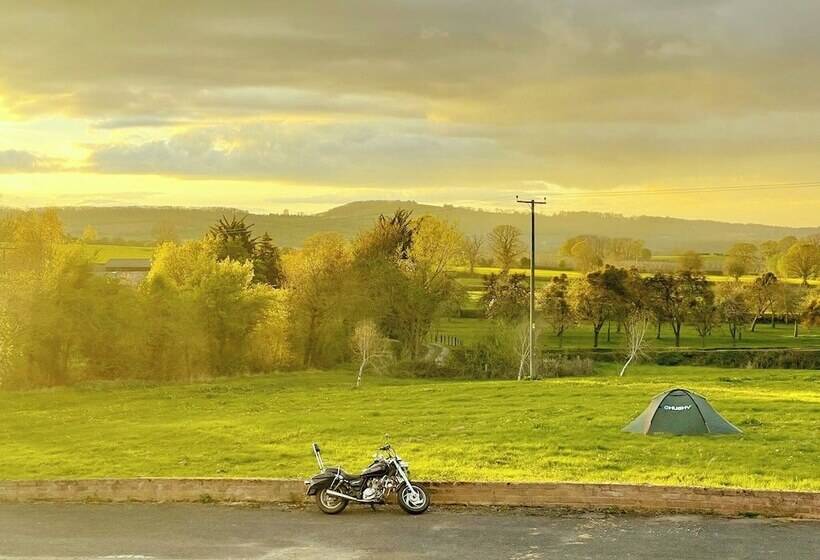 Royal Oak Country Inn And Restaurant