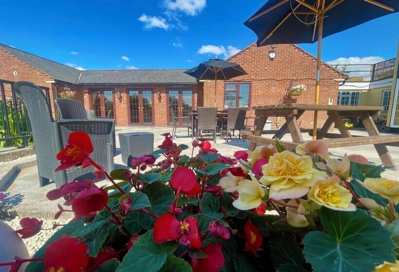 Royal Oak Country Inn And Restaurant