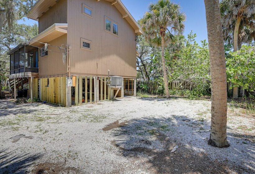 Scenic Siesta Key Home ~ 1 Mi To Village & Beach!