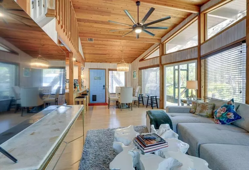 Scenic Siesta Key Home ~ 1 Mi To Village & Beach!