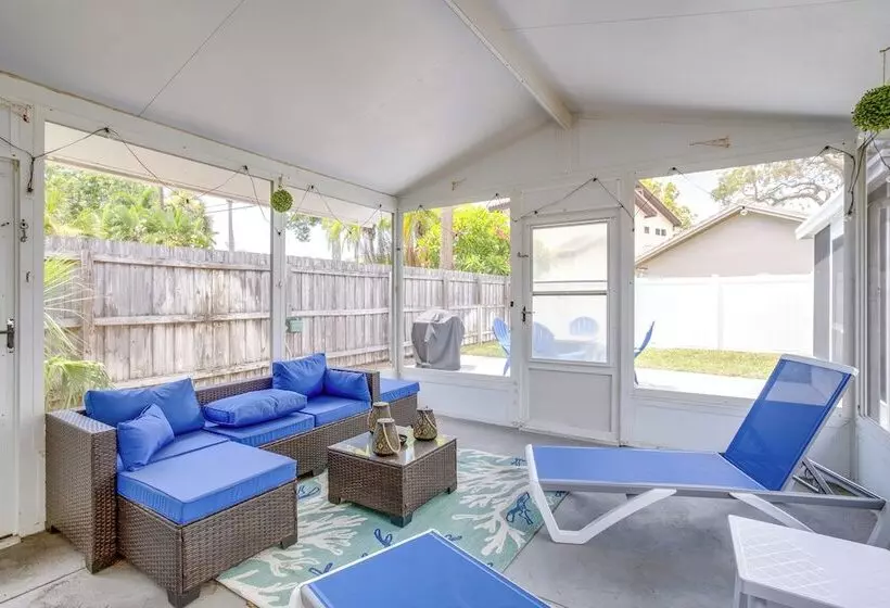 Seminole House W/ 2 Covered Lanais & Gas Grill!