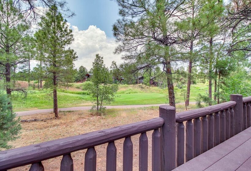 Spacious Torreon Cabin W/ Deck & Gas Grill!