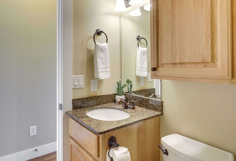 Spacious Utah Retreat W/ Deck, Grill & Fire Pit!