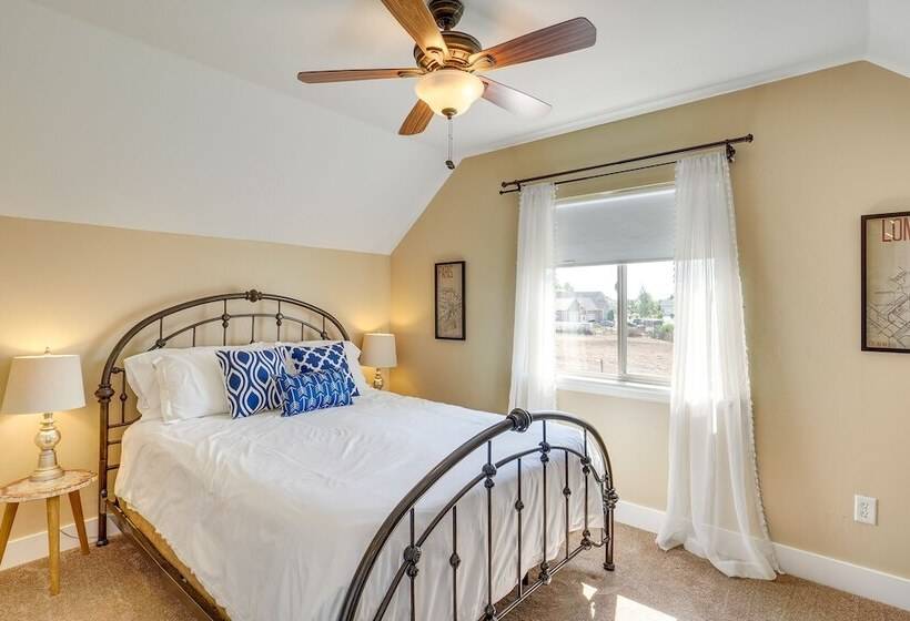 Spacious Utah Retreat W/ Deck, Grill & Fire Pit!