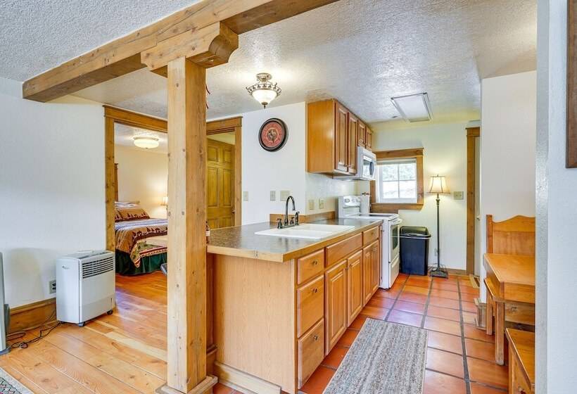 Colorado Cabin Near Monument Lake!