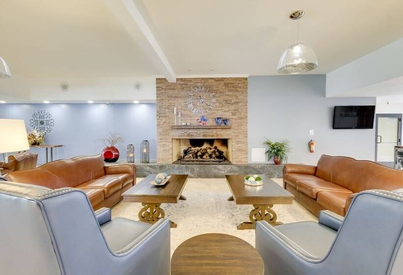 Sun Lakes Vacation Rental: Bbq Grill & Pool Access