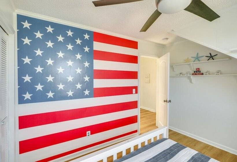 Sunny Corolla Home: Walk To Beach!