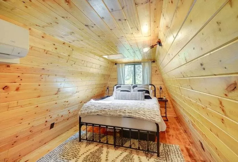 Near Prescott Nat L Forest:  The Hygge Hideaway
